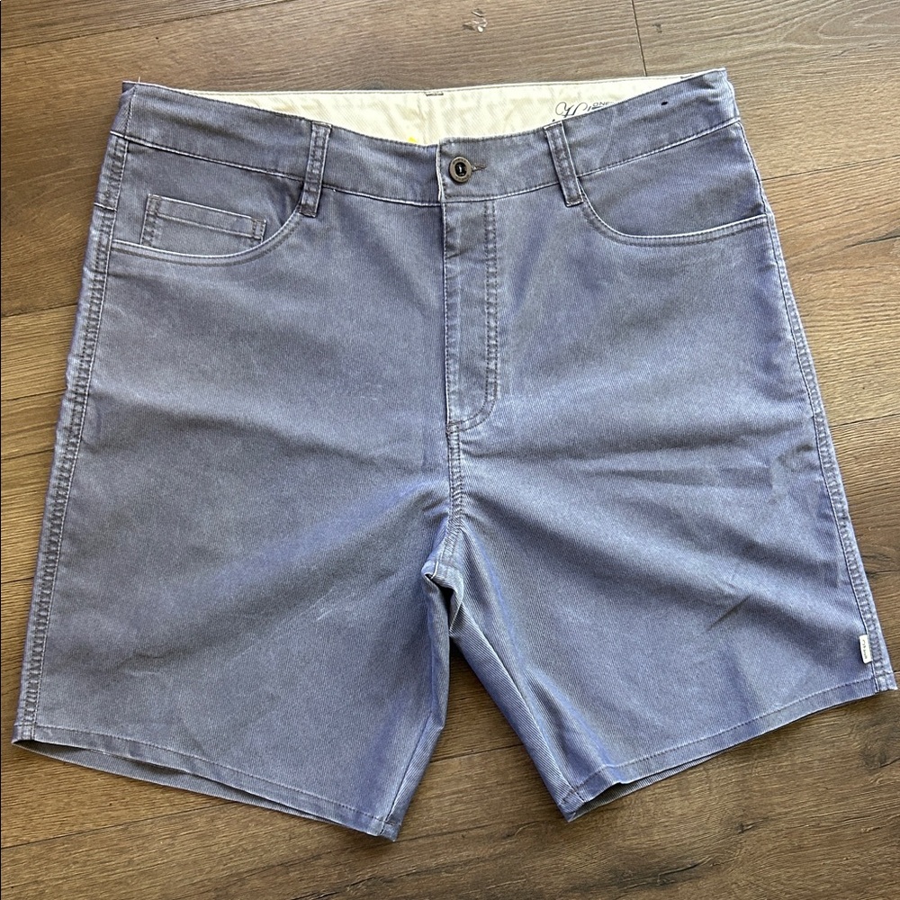 O'Neill Men's Flat Front Shorts in Faded Blue